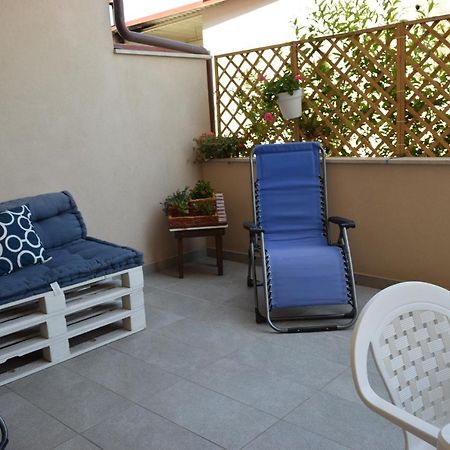 Casa Vacanze Lombardo Santa Teresa Di Riva Extérieur photo