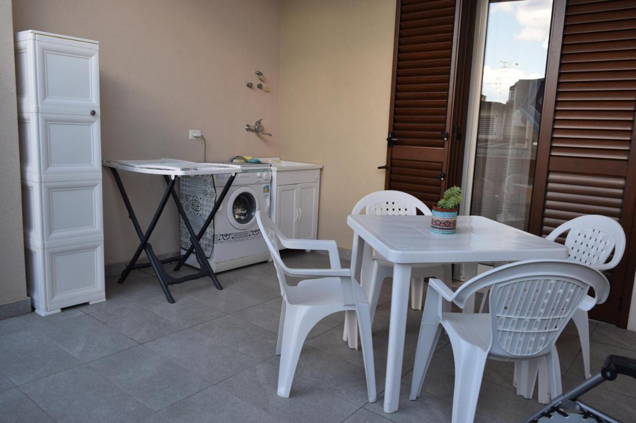Casa Vacanze Lombardo Santa Teresa Di Riva Extérieur photo