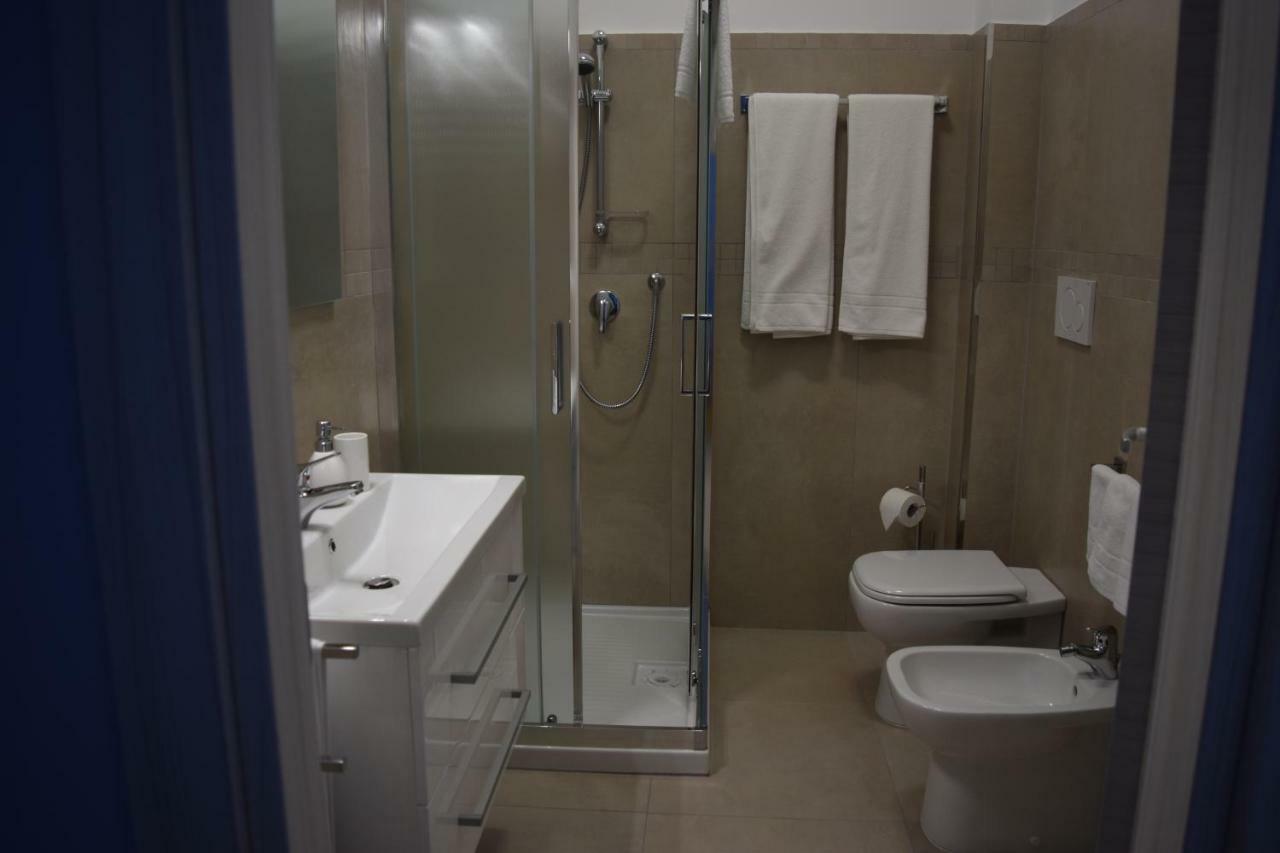 Casa Vacanze Lombardo Santa Teresa Di Riva Extérieur photo