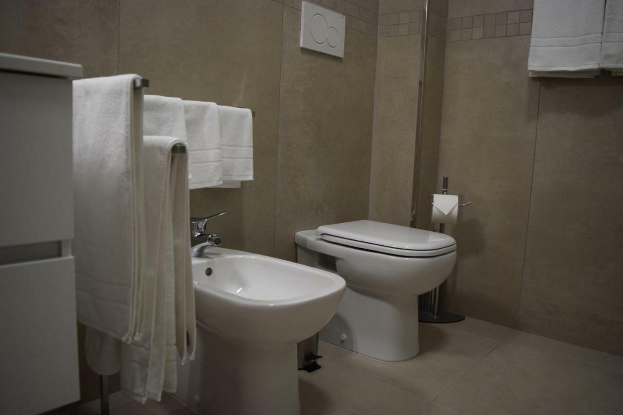 Casa Vacanze Lombardo Santa Teresa Di Riva Extérieur photo
